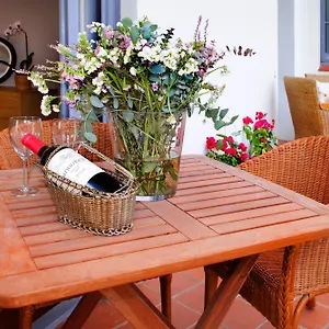 https://casa-valeta.topbarcelonahotels.com