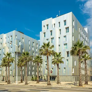 https://homearound-rambla-suites-pool.topbarcelonahotels.com