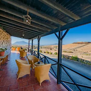 https://hotel-rural-huerto-viejo.in-canary-islands.com