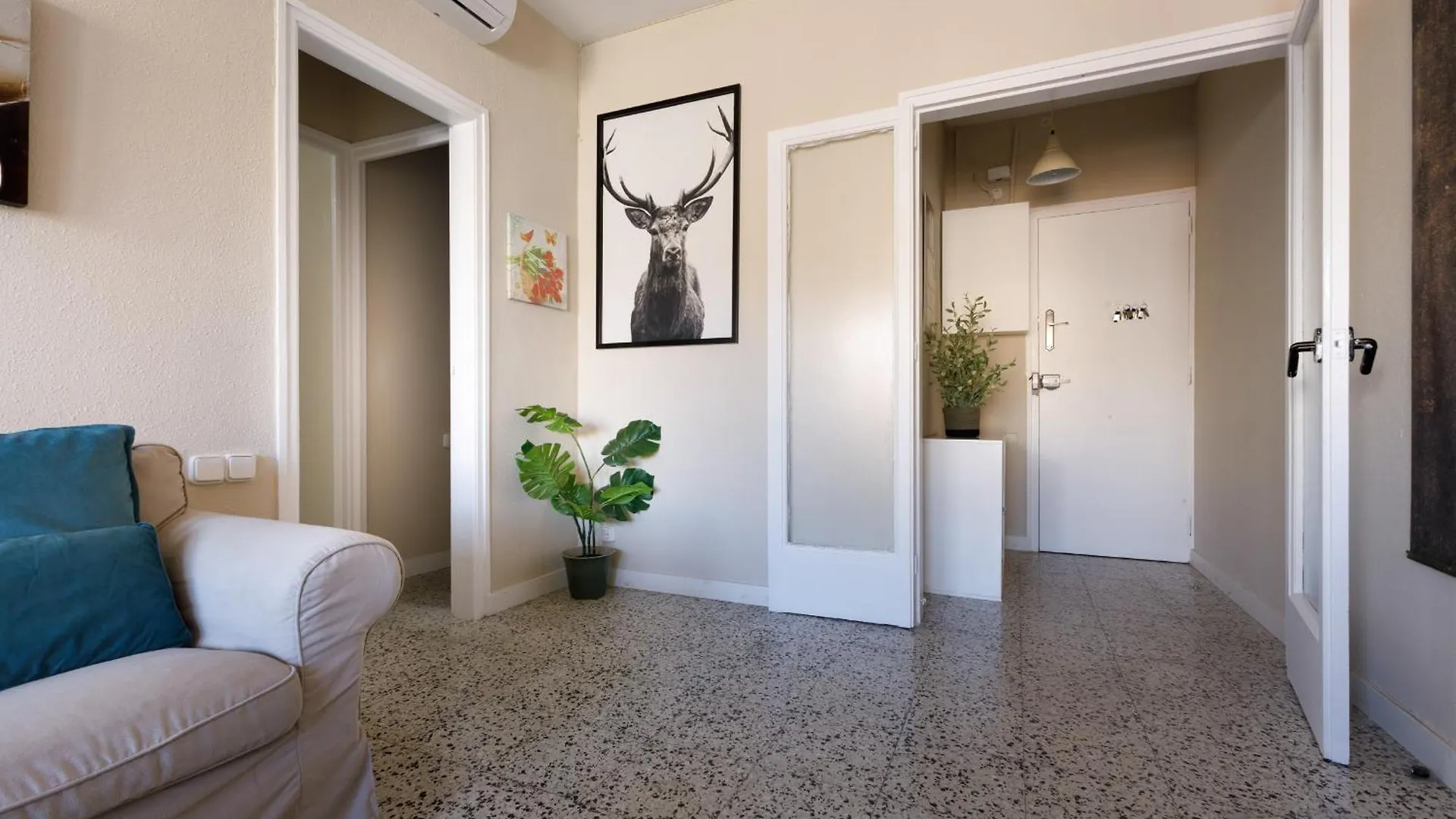 Apartment Mercat Sant Antoni 1 Barcelona Spain